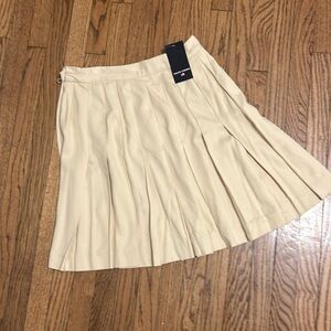 RALPH Lauren pleated khaki mini skirt, women’s size 10 100% rayon